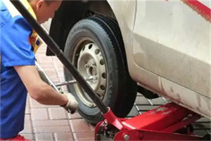 头屯河附近拖车24小时服务热线电话