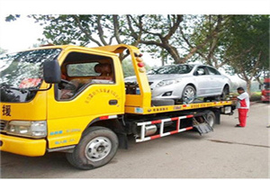 头屯河附近24小时汽车拖车服务热线